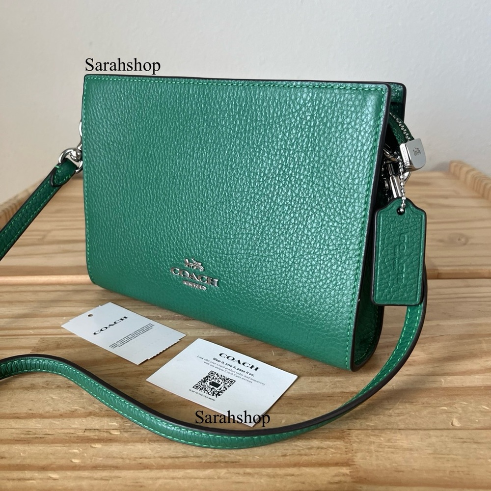 ✅Coach Slim Crossbody Bag